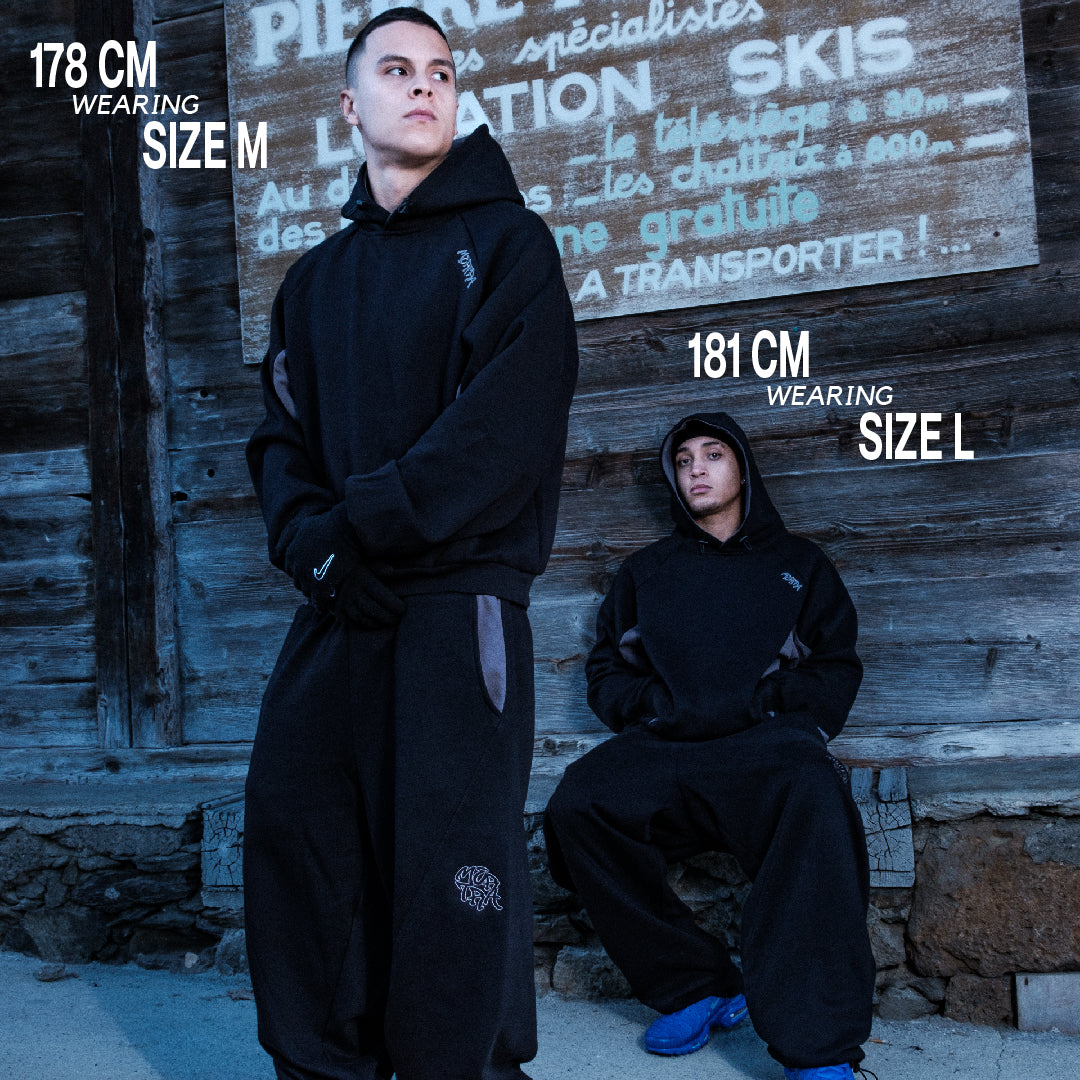 COLOR-BLOCKED ATHLETIC SET