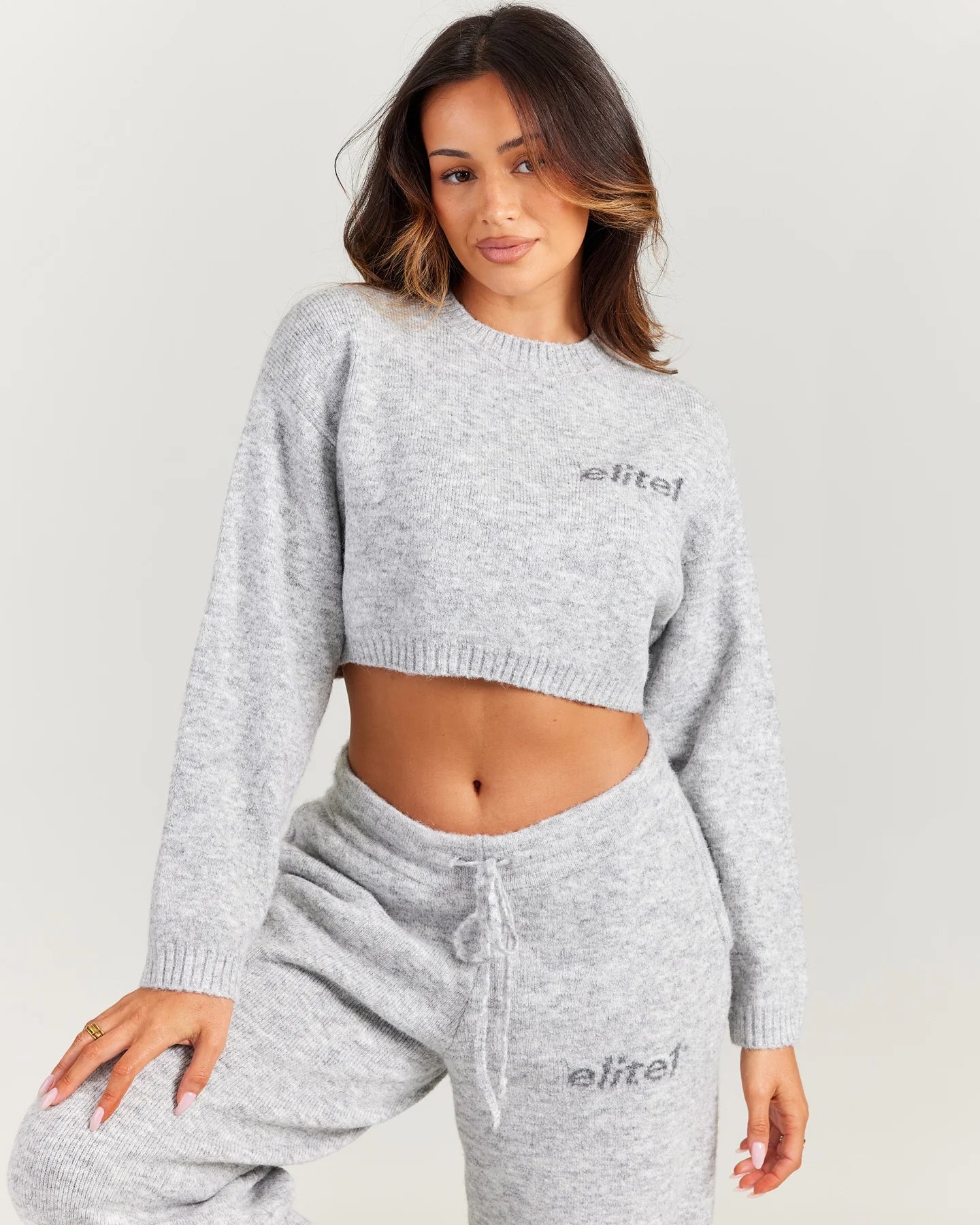 Knitted Cropped Crewneck (Buy 2 GET 1 FREE）